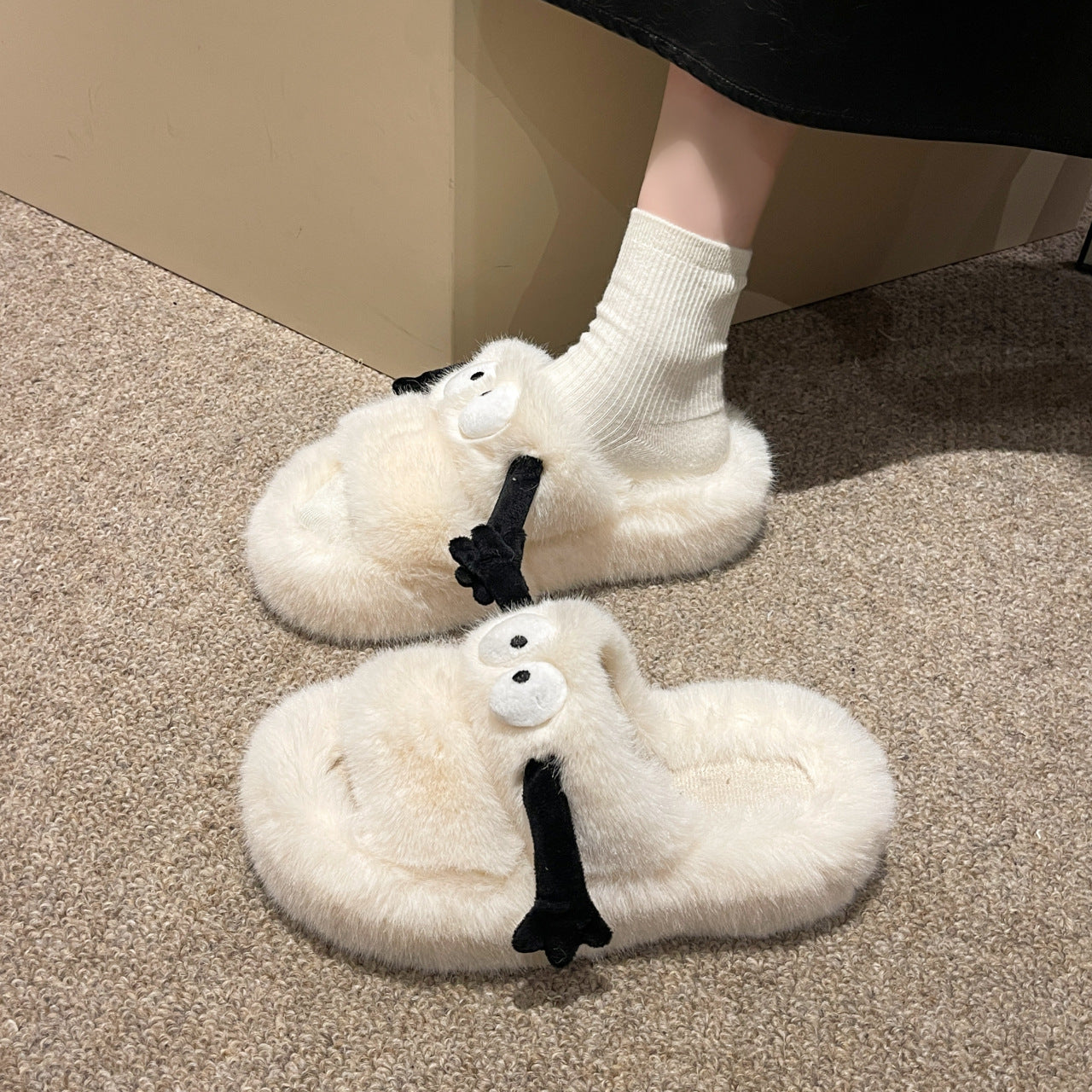 Cute Cartoon Fluffy Slippers for Women - Cozy Winter Indoor House Shoes